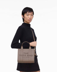 Marc Jacobs US - The Leather Small Tote Bag Cement