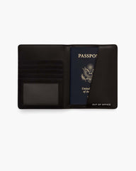 Marc Jacobs US - The City Passport Case London