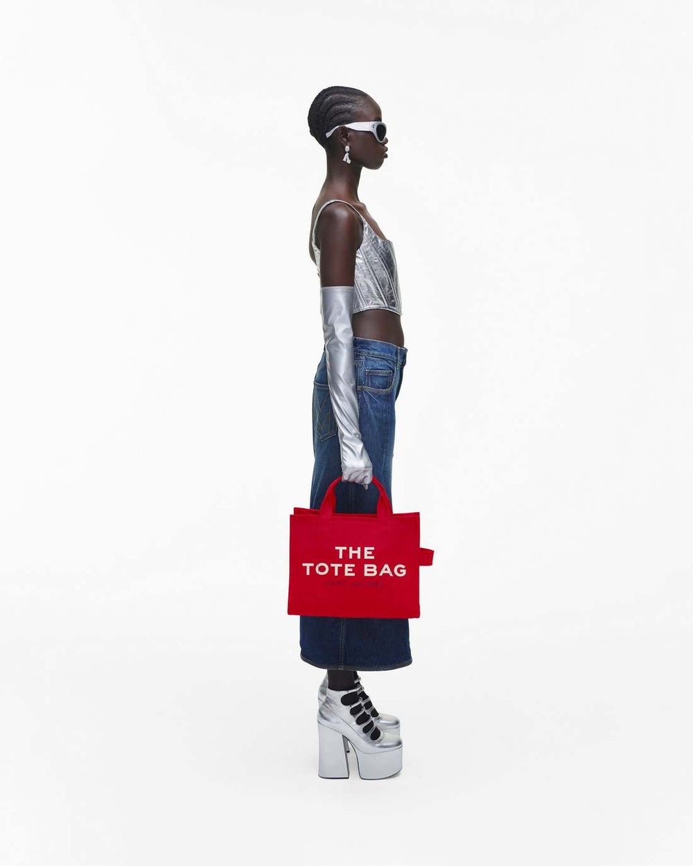 Marc Jacobs Online - The Canvas Medium Tote Bag True Red