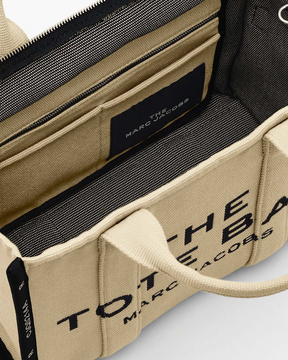 Marc Jacobs Online - The Jacquard Medium Tote Bag Warm Sand
