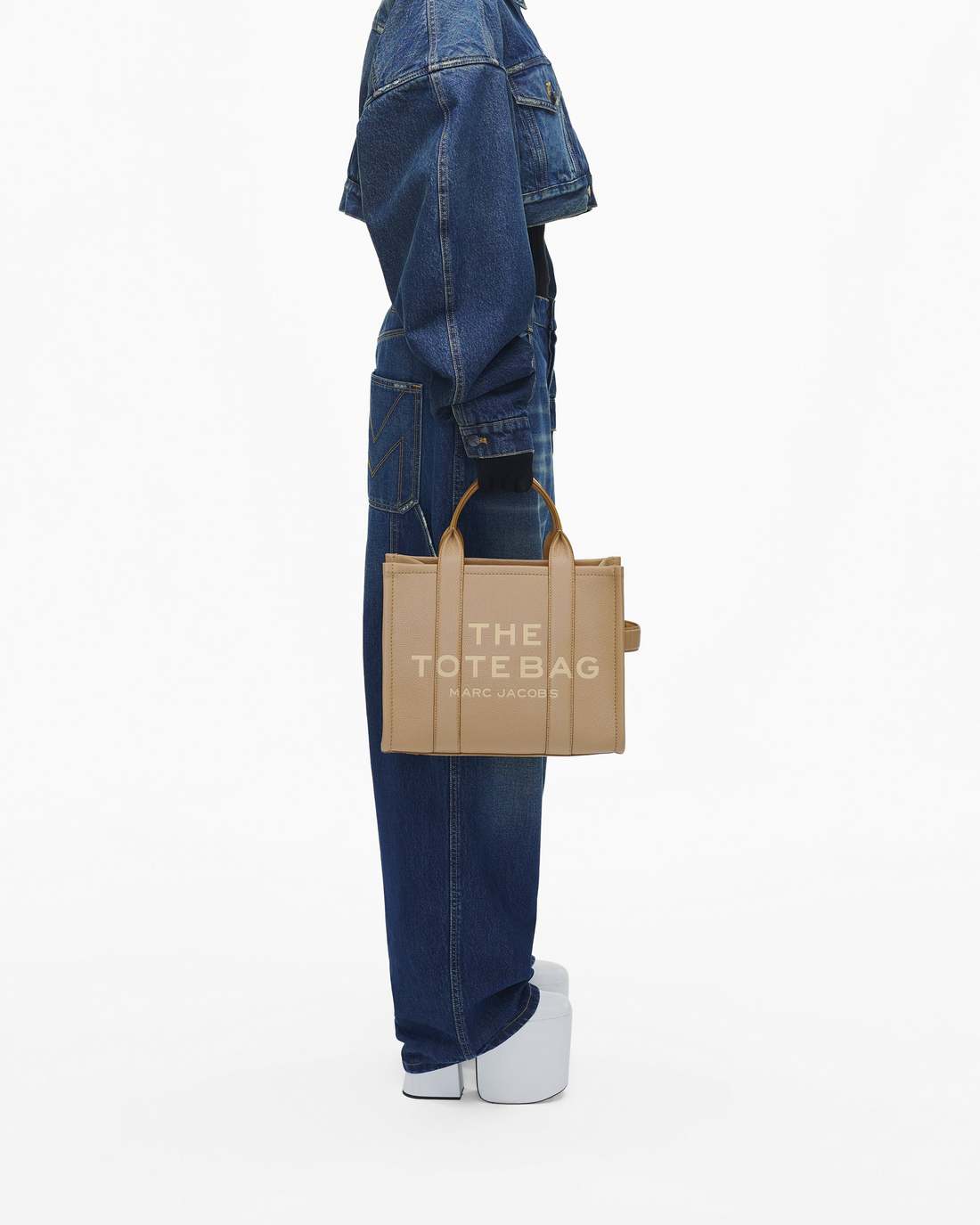 Marc Jacobs Outlet - The Leather Medium Tote Bag Camel