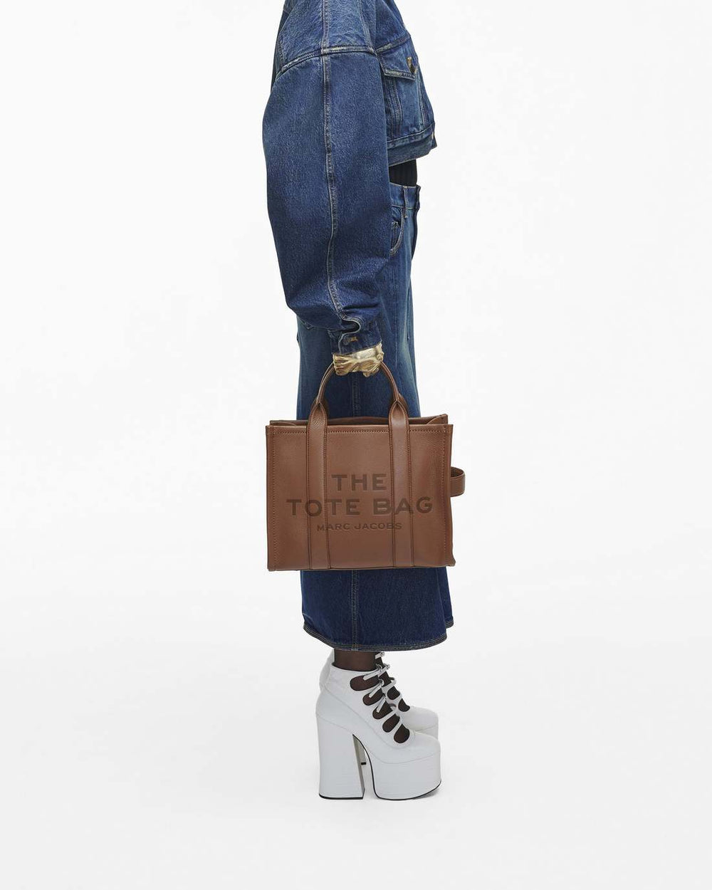 Marc Jacobs US - The Leather Medium Tote Bag Argan Oil