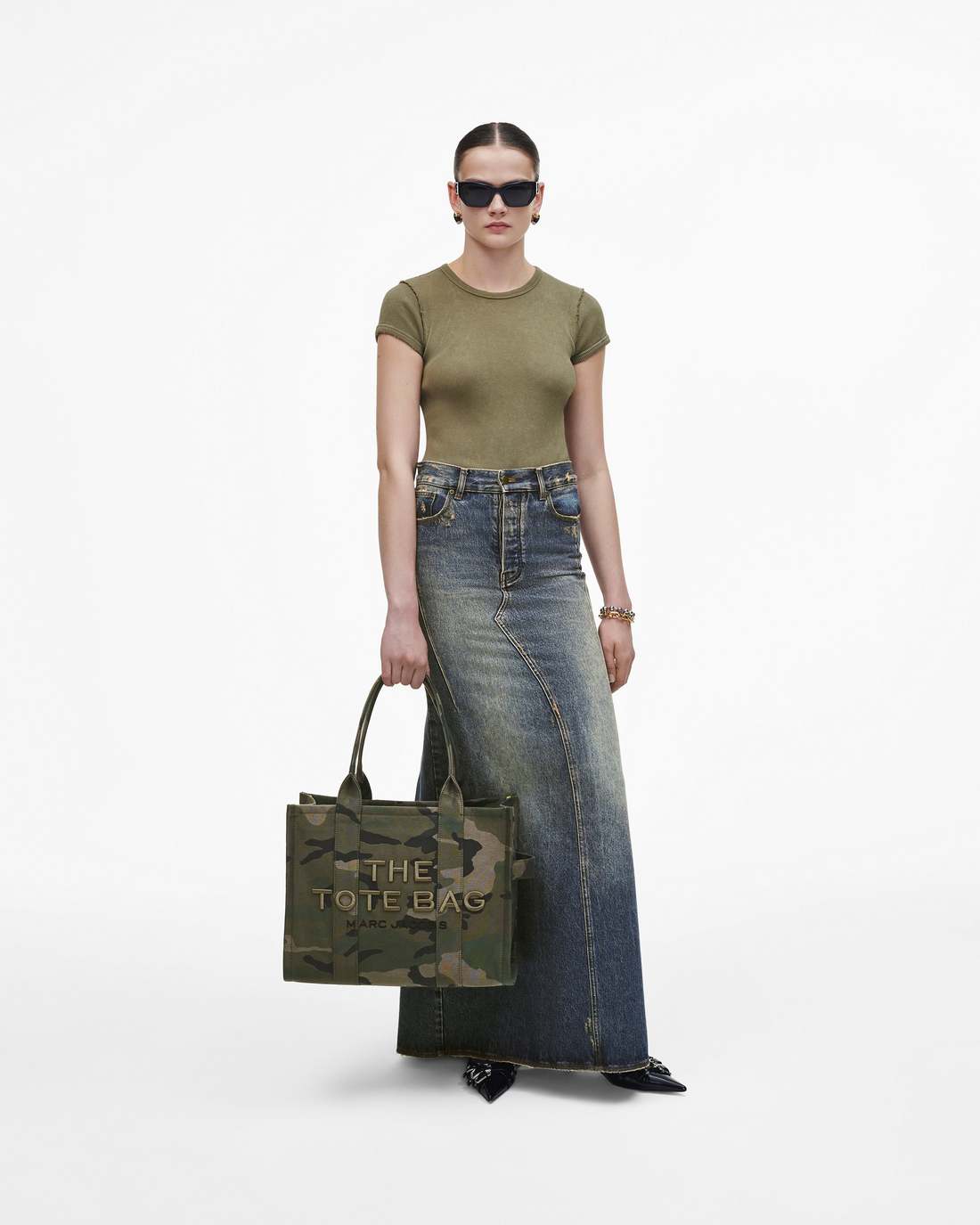 Marc Jacobs For Sale - The Camo Jacquard Large Tote Bag Camo Multi
