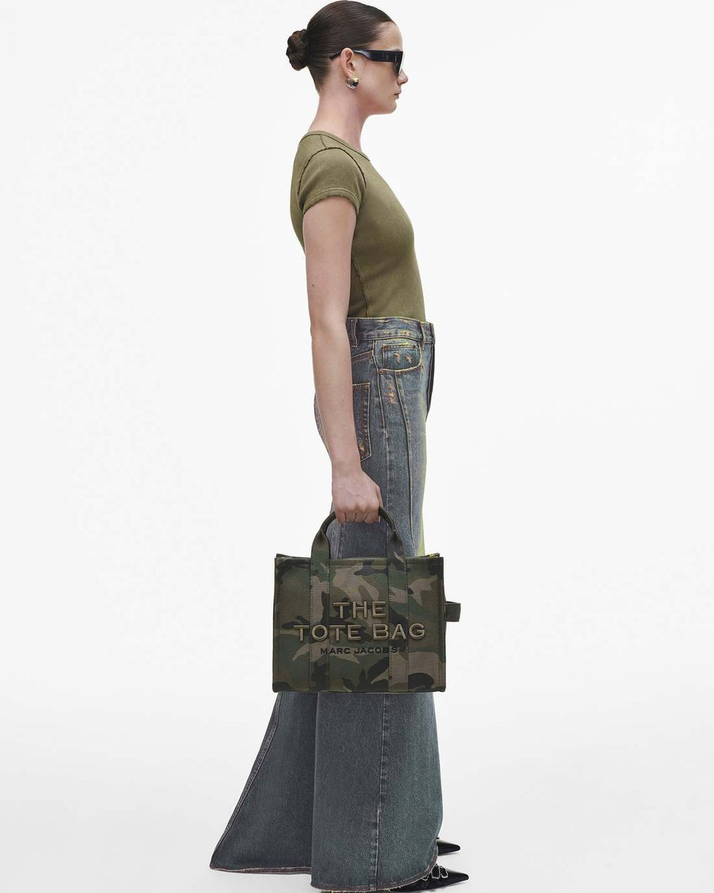 Marc Jacobs Outlet - The Camo Jacquard Medium Tote Bag Camo Multi