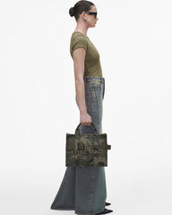 Marc Jacobs Outlet - The Camo Jacquard Medium Tote Bag Camo Multi