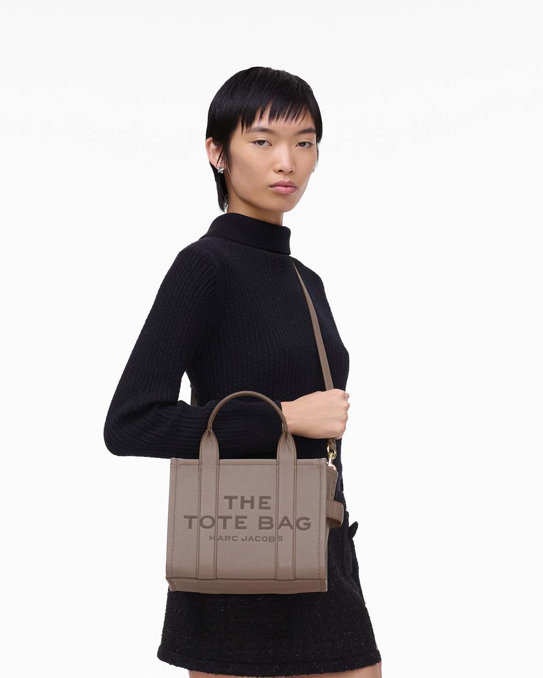 Marc Jacobs US - The Leather Small Tote Bag Cement