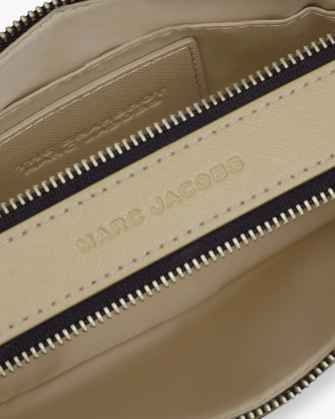 Marc Jacobs New - The Snapshot DTM Khaki