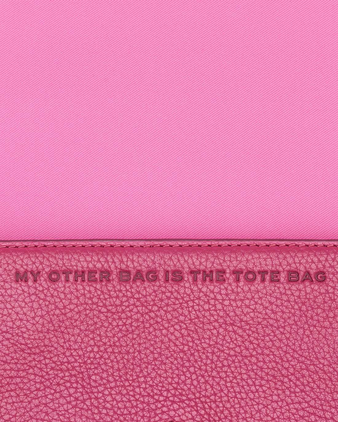 Marc Jacobs Online - The Leather Mini Bag Raspberry Pink