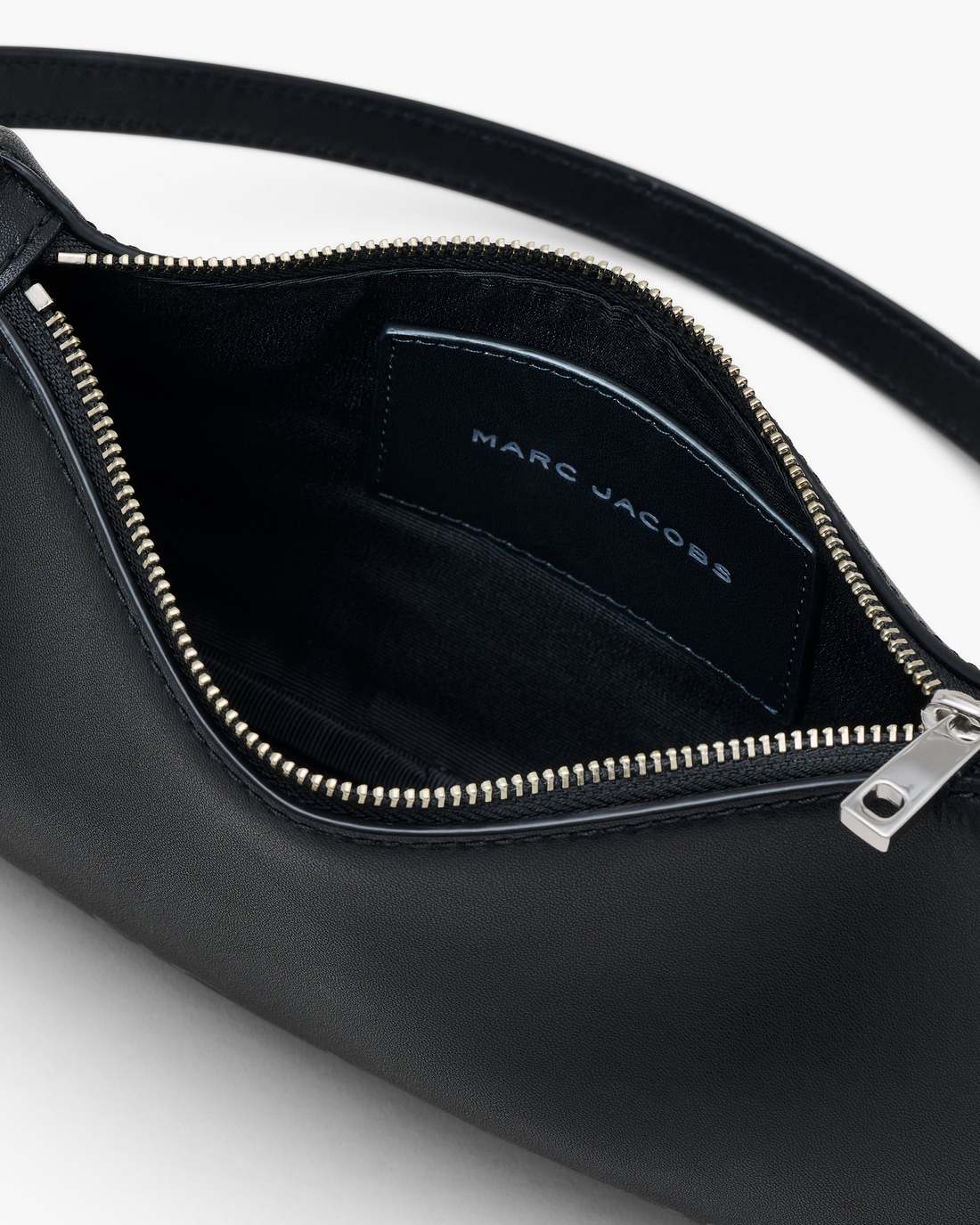 Marc Jacobs US - The Star Charm Shoulder Bag Black