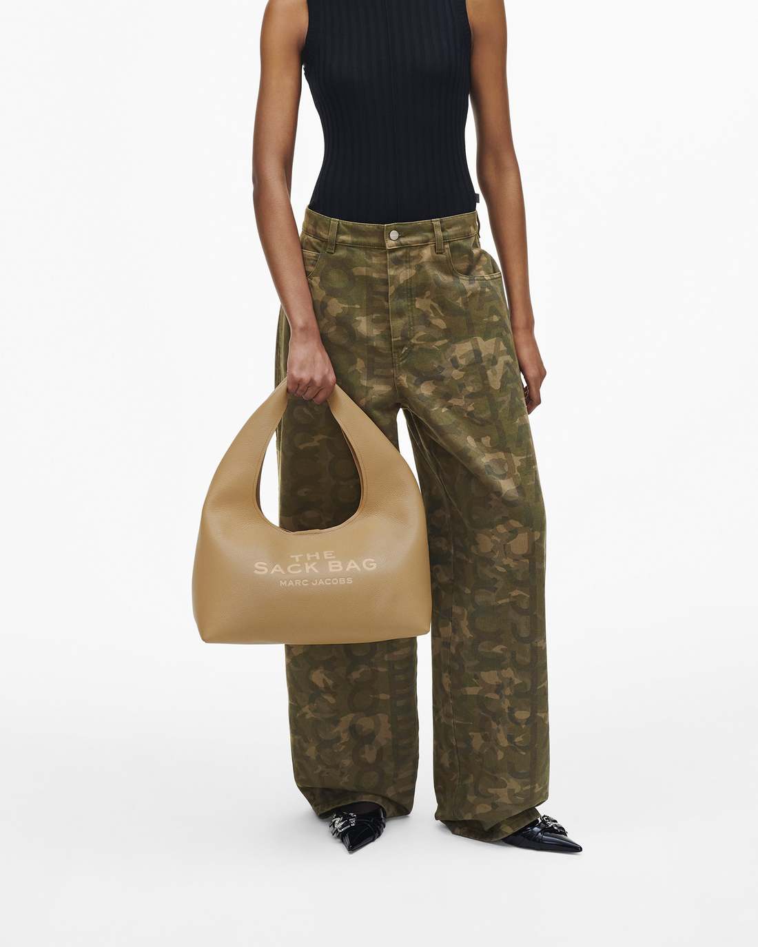 Marc Jacobs Outlet - The Sack Bag Camel