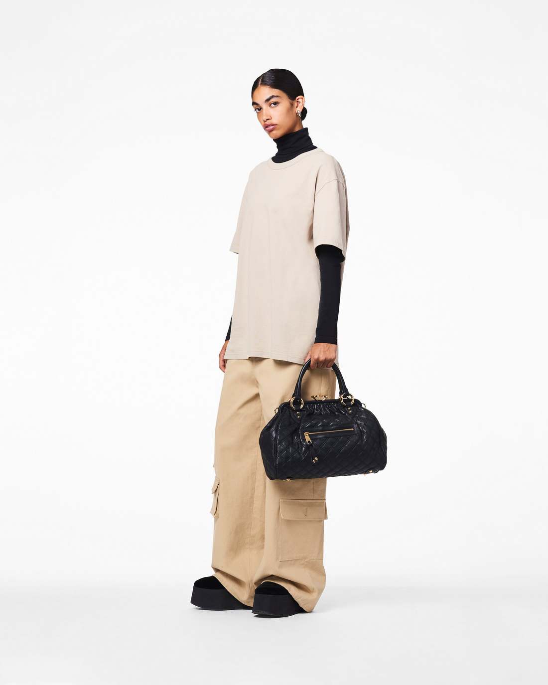 Marc Jacobs Online - Re-Edition Quilted Leather Stam Bag Black