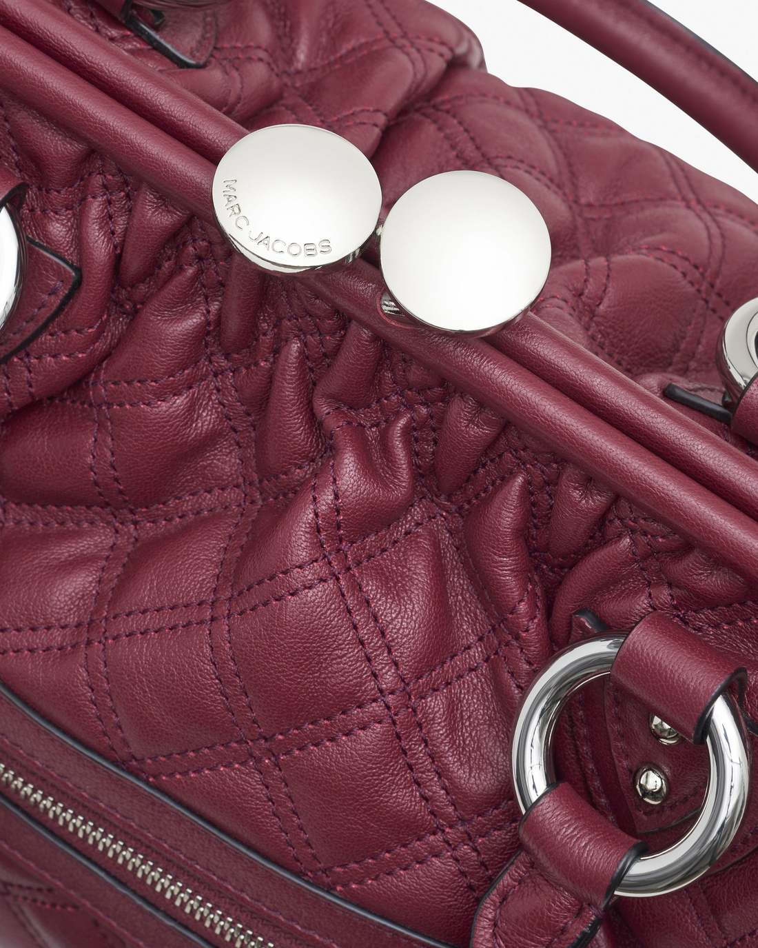 Marc Jacobs Sale - Re-Edition Quilted Leather Stam Bag Cherry