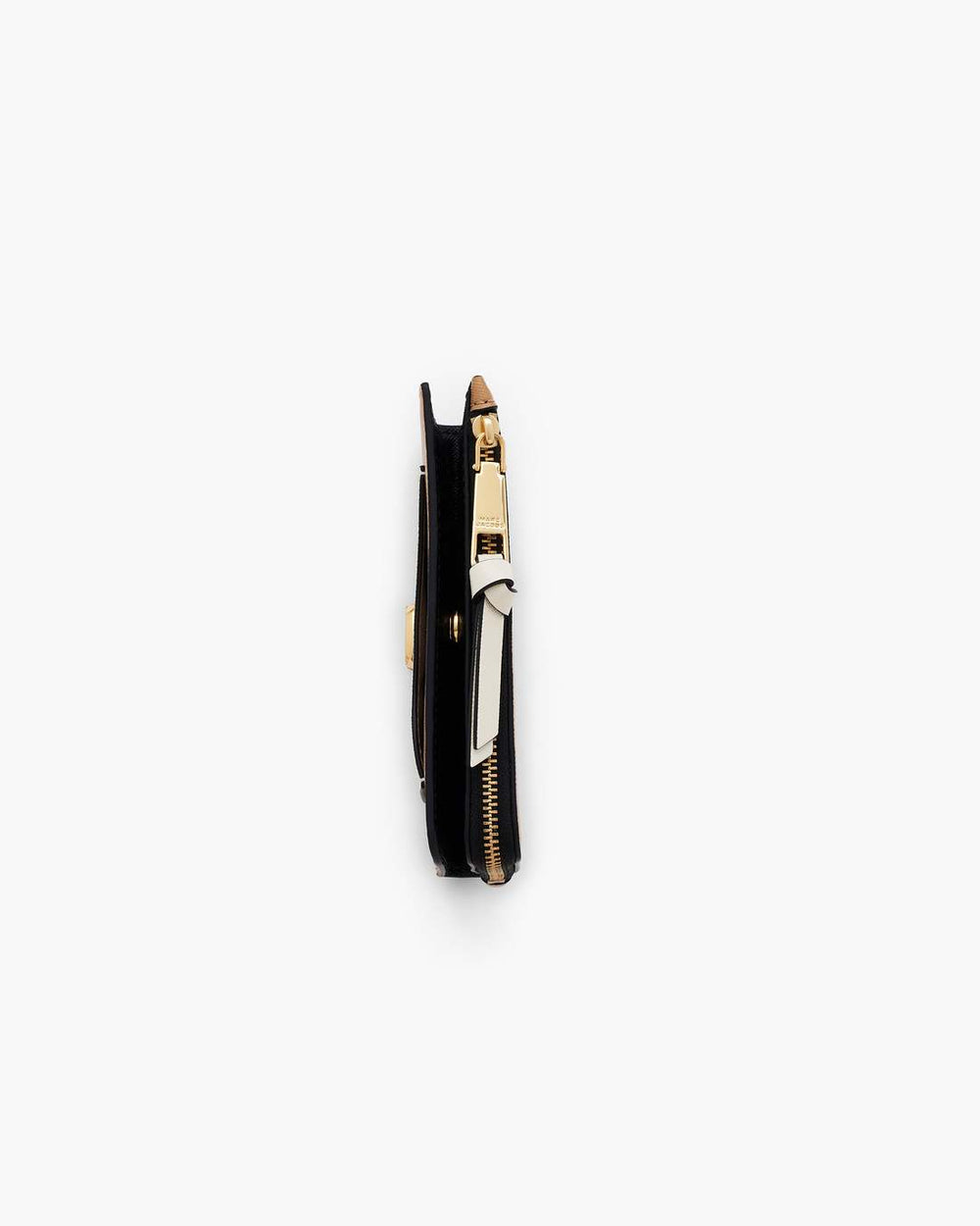 Marc Jacobs Outlet - The Utility Snapshot Slim Wallet Camel Multi