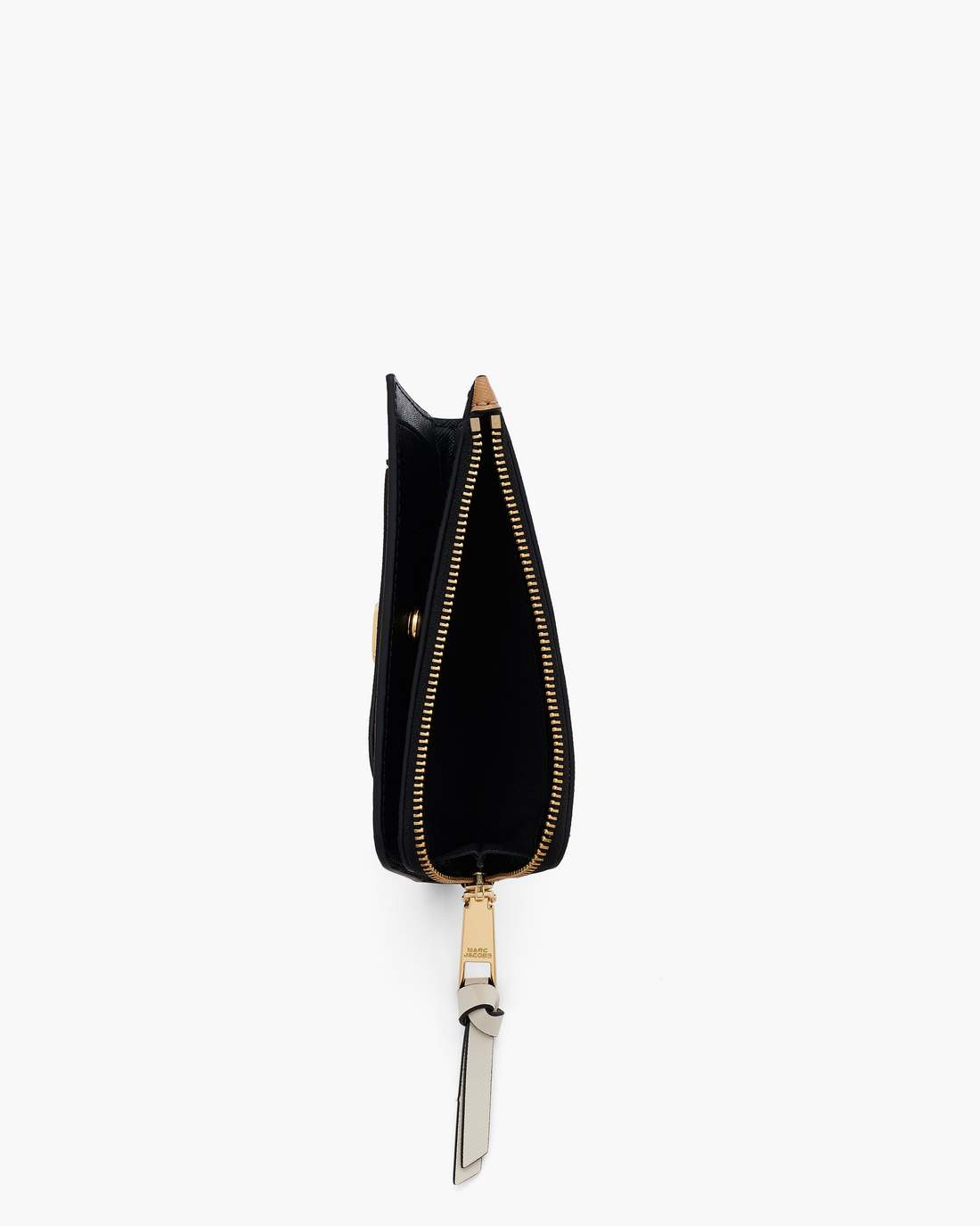 Marc Jacobs Outlet - The Utility Snapshot Slim Wallet Camel Multi