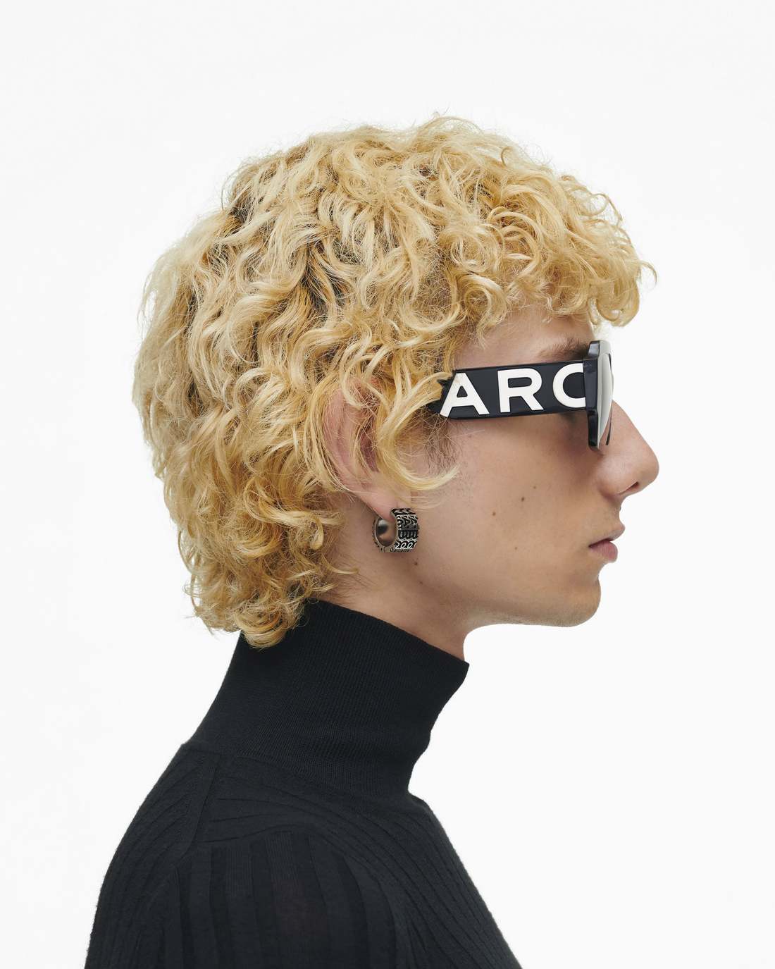 Marc Jacobs US - The Bold Logo Square Sunglasses Black/White