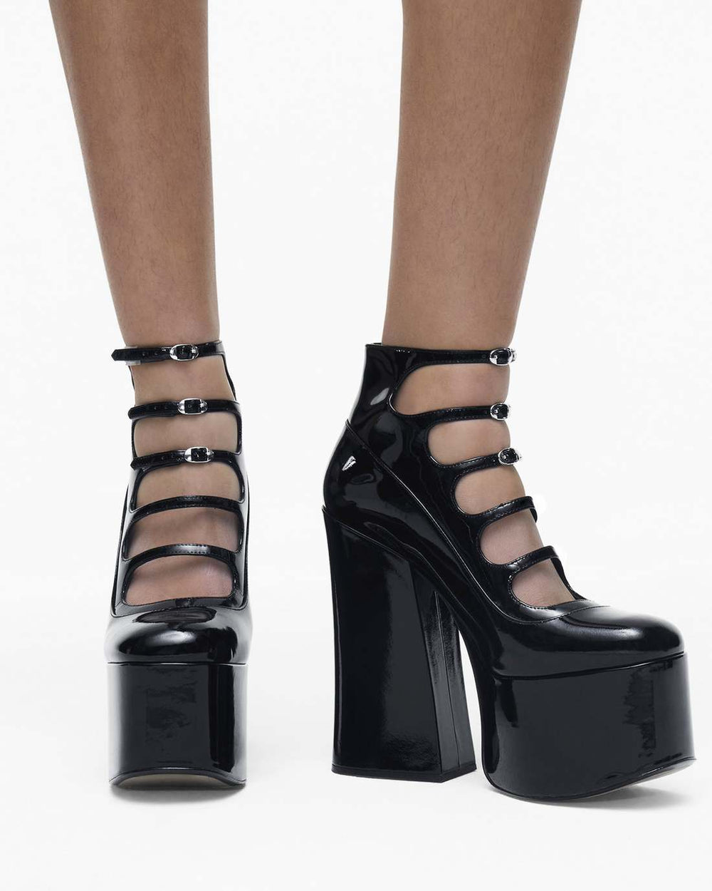 Marc Jacobs Online - The Patent Leather Kiki Ankle Boot Black