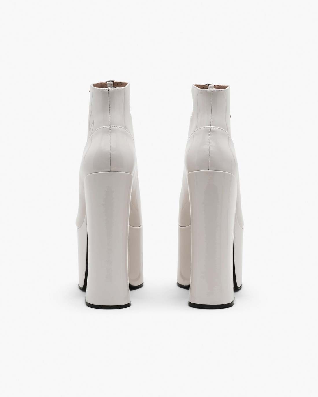 Marc Jacobs Sale - The Patent Leather Kiki Ankle Boot White