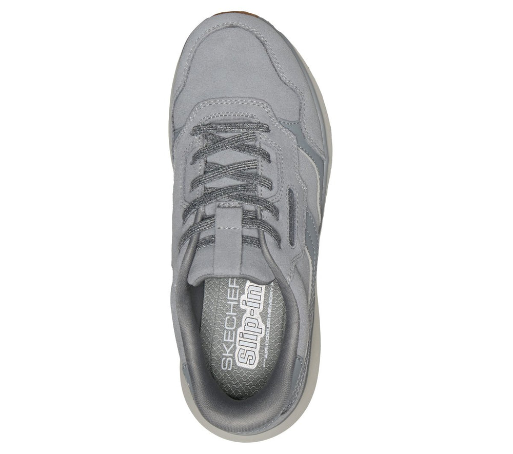 Skechers Slip-ins: Montecito - Simple Affection