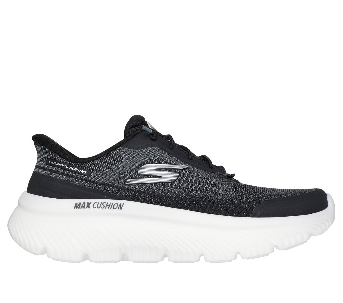 BLACK / WHITE,6.0,Medium