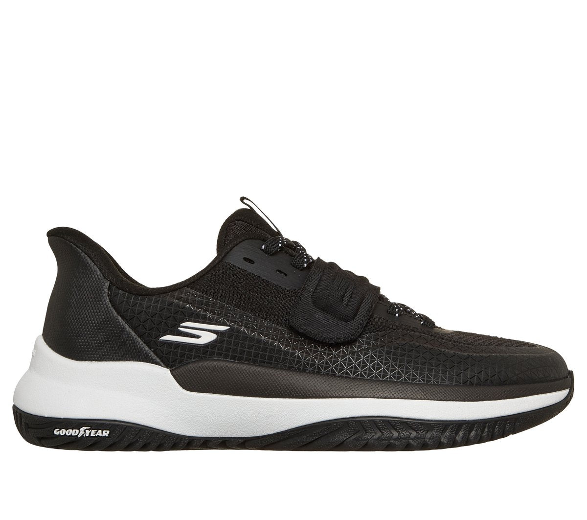 BLACK / WHITE,6.0,Medium