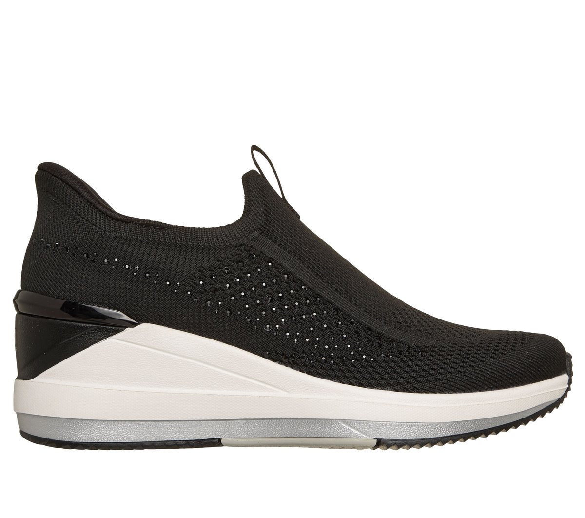 BLACK,7.0,Medium