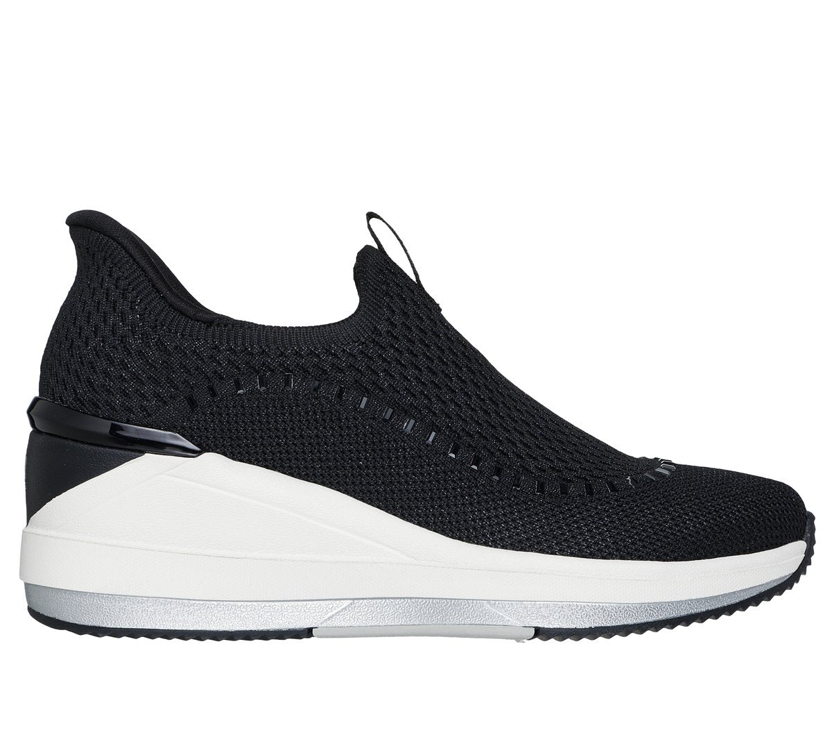 BLACK,7.0,Medium