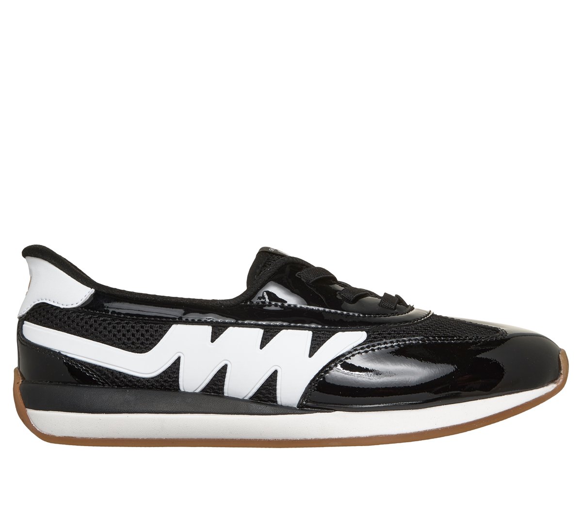 BLACK,7.0,Medium