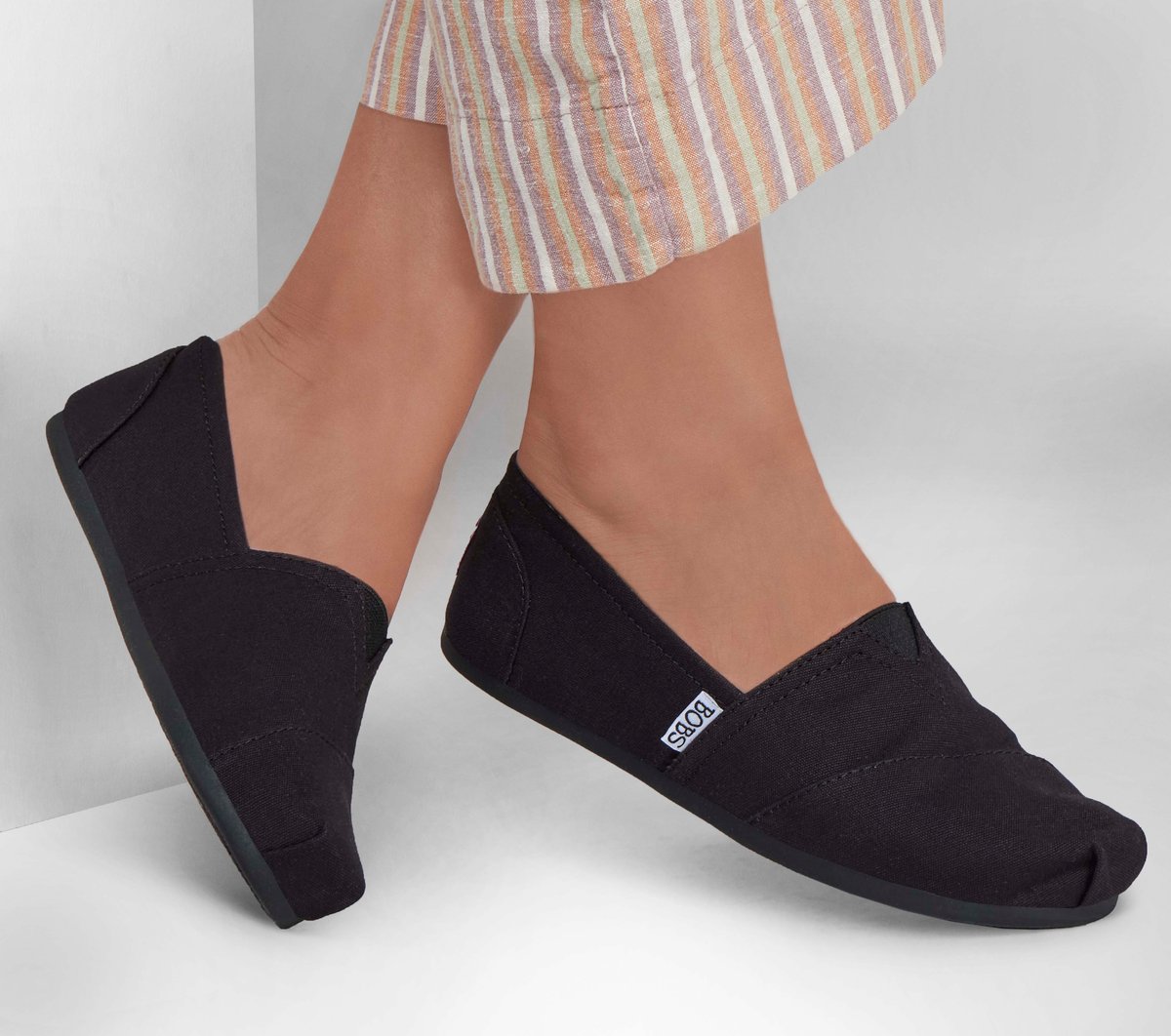 Skechers BOBS Plush - Peace & Love