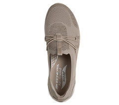 Skechers Arch Fit Sunny - Flutter Step