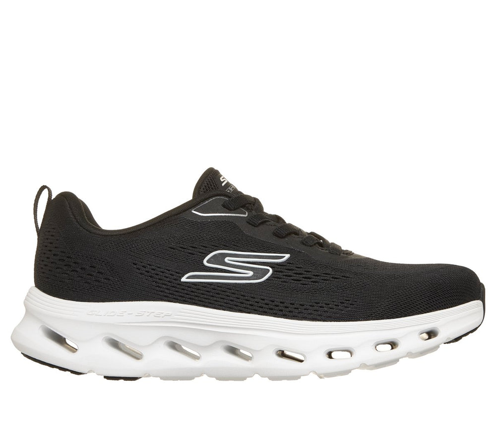 BLACK / WHITE,6.0,Medium
