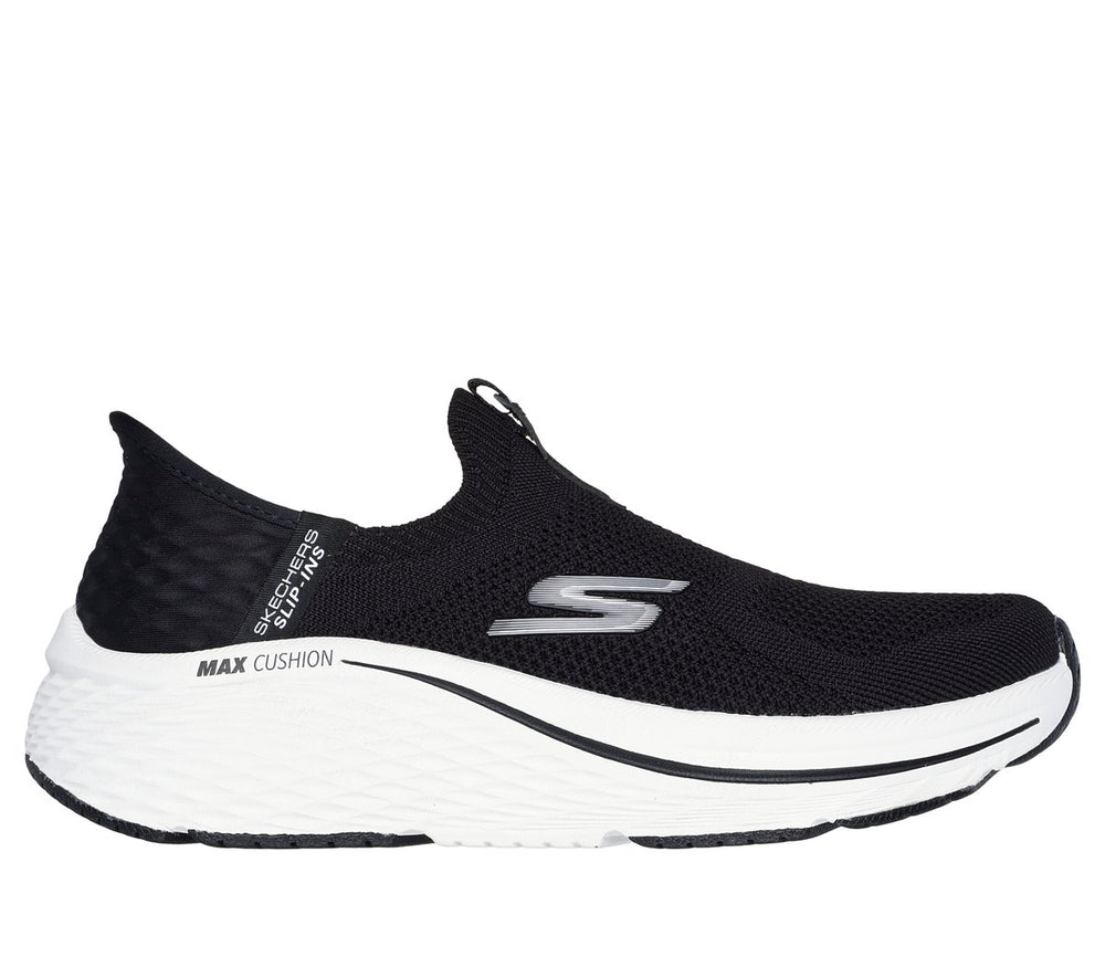 BLACK / WHITE,6.0,Medium