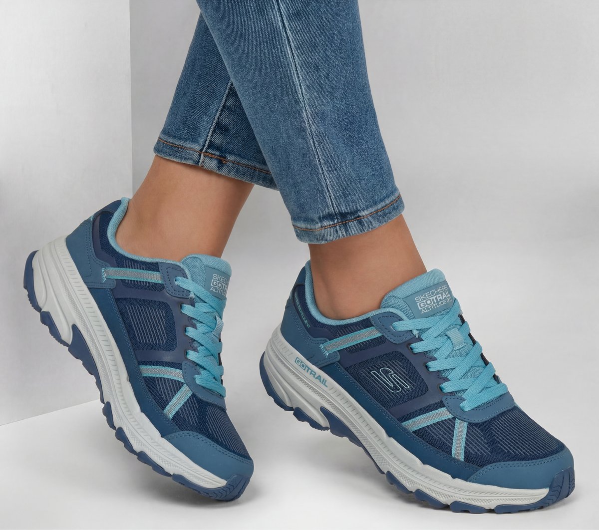Skechers GO RUN Trail Altitude 2.0 - Red Rock