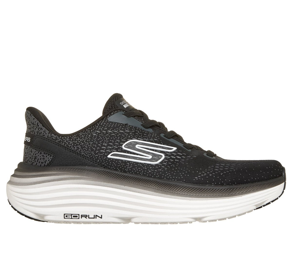 BLACK / WHITE,7.0,Extra Wide
